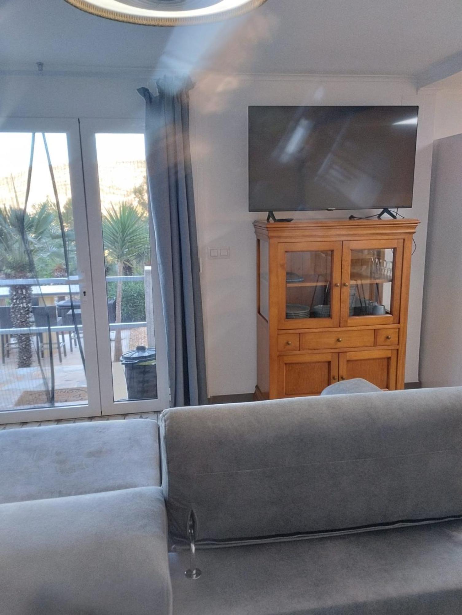 Luxe Appartement Met Tuin Benidoleig Esterno foto
